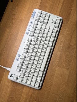 Logitech G713 Tactile Mechanical Gaming Keyboard – White RGB