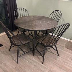 Kitchen Table With Chairs