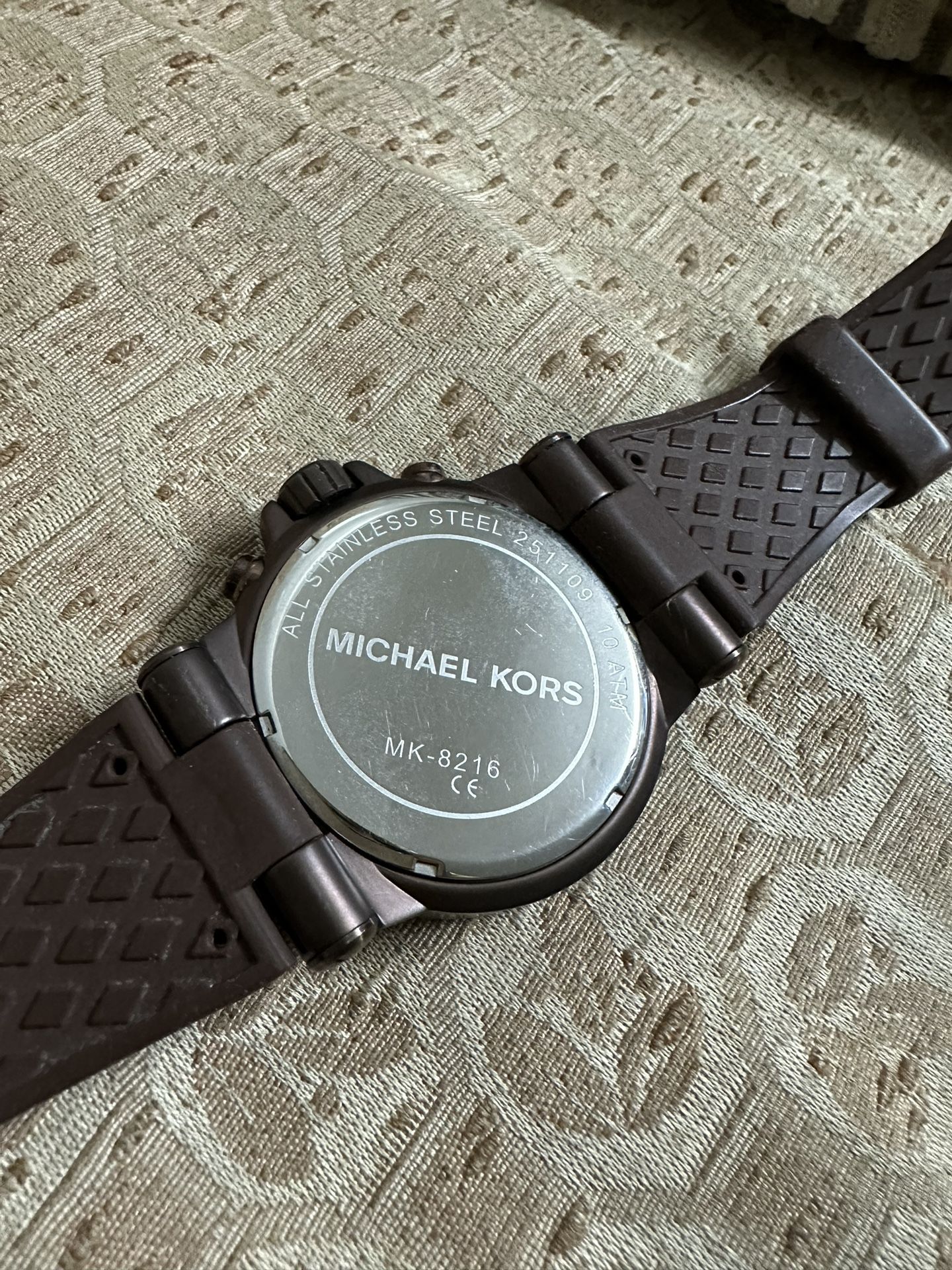 Michael kors hotsell mk 8216