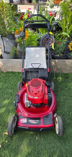 Toro 6.75 22" Self-Propelled Lawn Mower