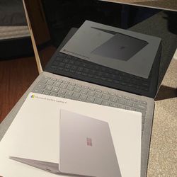 Microsoft Surface 4