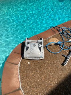 Dolphin Dx4 Pool Sweep