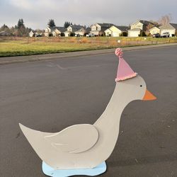 Party decoration, goose