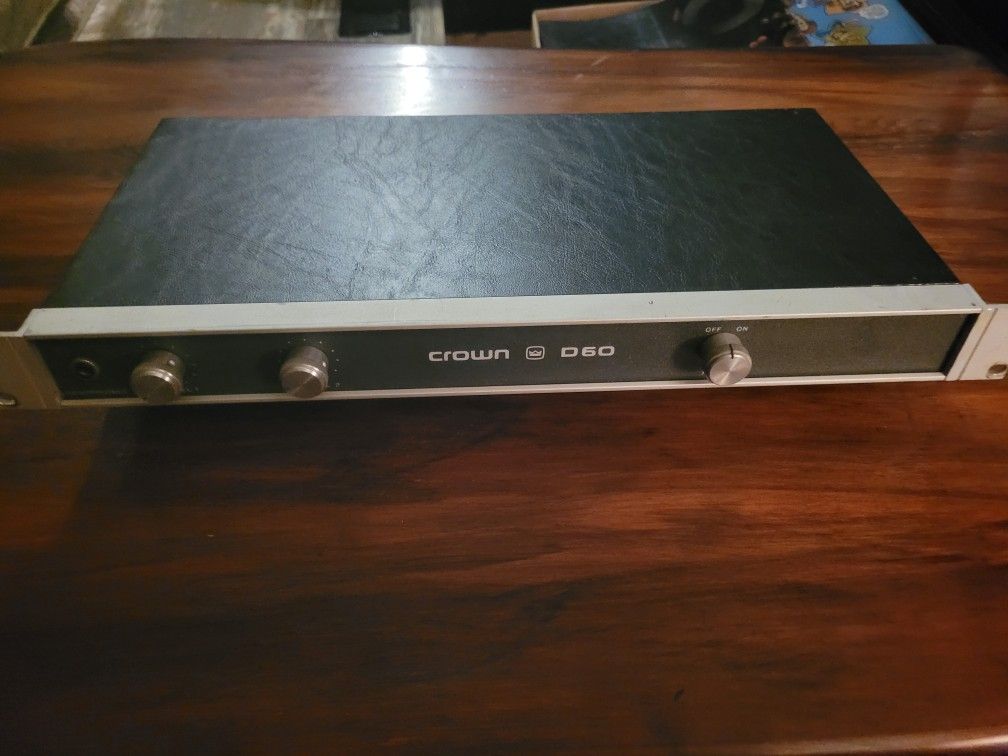Crown D60 2 Channel Audio Amp