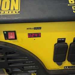 💥 Champion Generator – 6250 Starting Watts / 5000 Running Watts – Excellent Condition! 💥
