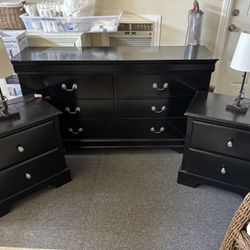 Bedroom Set