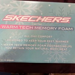 Hiking Boots By Skechers 