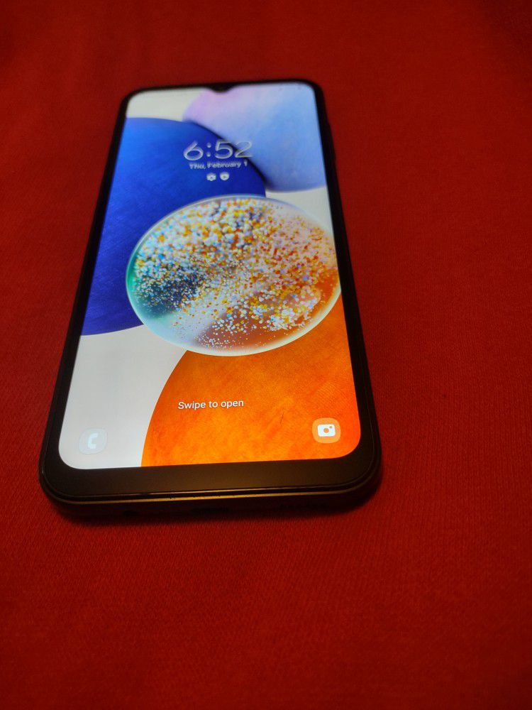 Samsung Galaxy A14 5G UNLOCKED ANY NETWORK IN GOOD CONDITION. 6.6 inch HD+ PLS LCD,(1080 x 2408 pixels), 90Hz REFRESH RATE, 4 GB RAM, 64 GB + SD CARD 