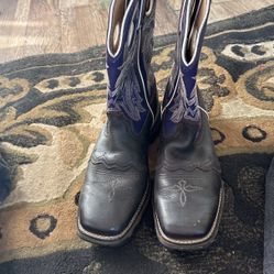 Women’s Boots 