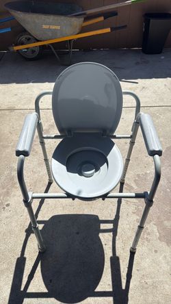 Bedside toilet free