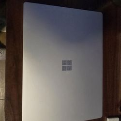 Surface Laptop 4 15in I7 1185g7, 16gb RAM, 256gb Ssd