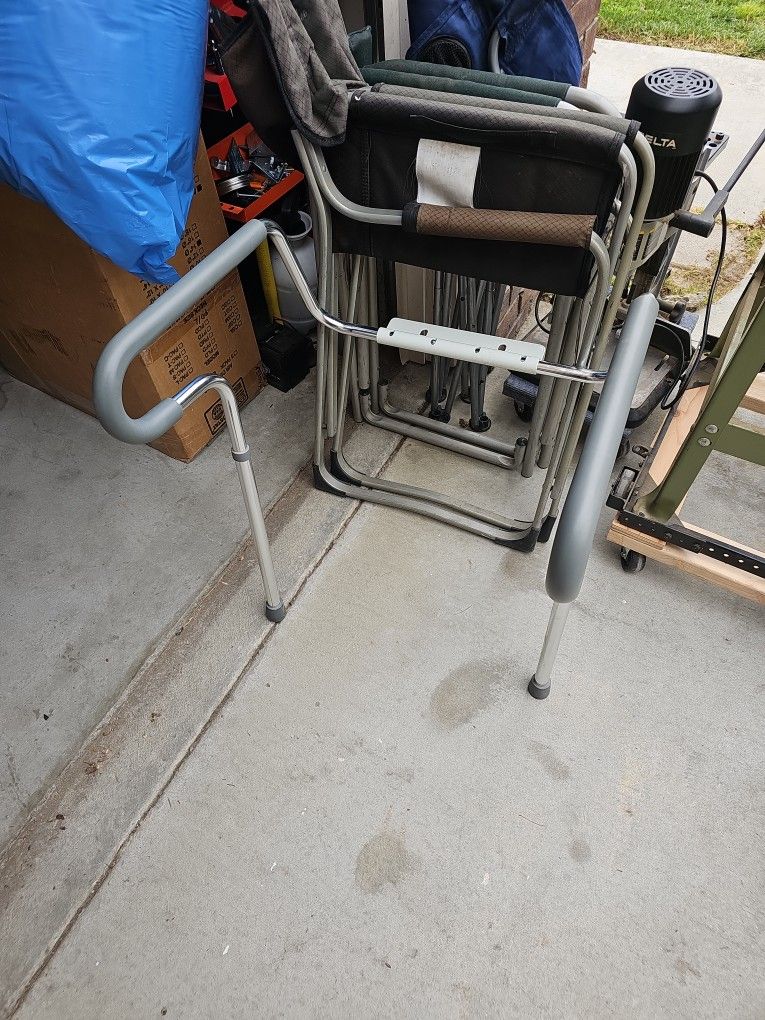 Midline Guardian Toilet Safety Rail