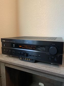 Yamaha RX - V620 receiver