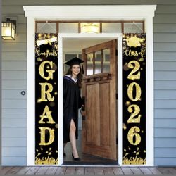 Grad Door Banner