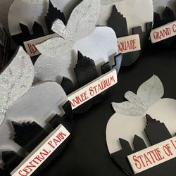 New York City Party Decor