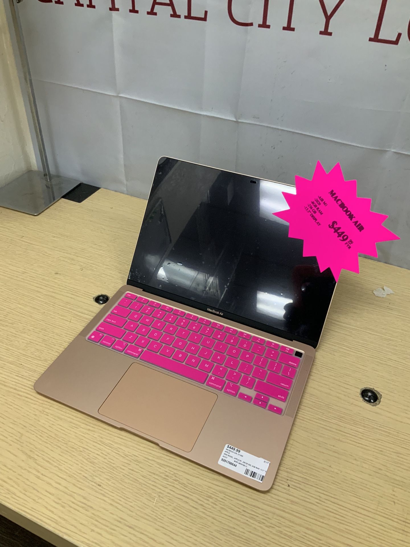 92917 MACBOOK AIR 06644