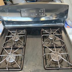 Gas stove