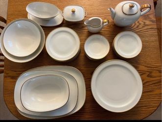 Vintage Elegance By Franconia Krautheim Selb Bavaria Germany 48 Pc China set