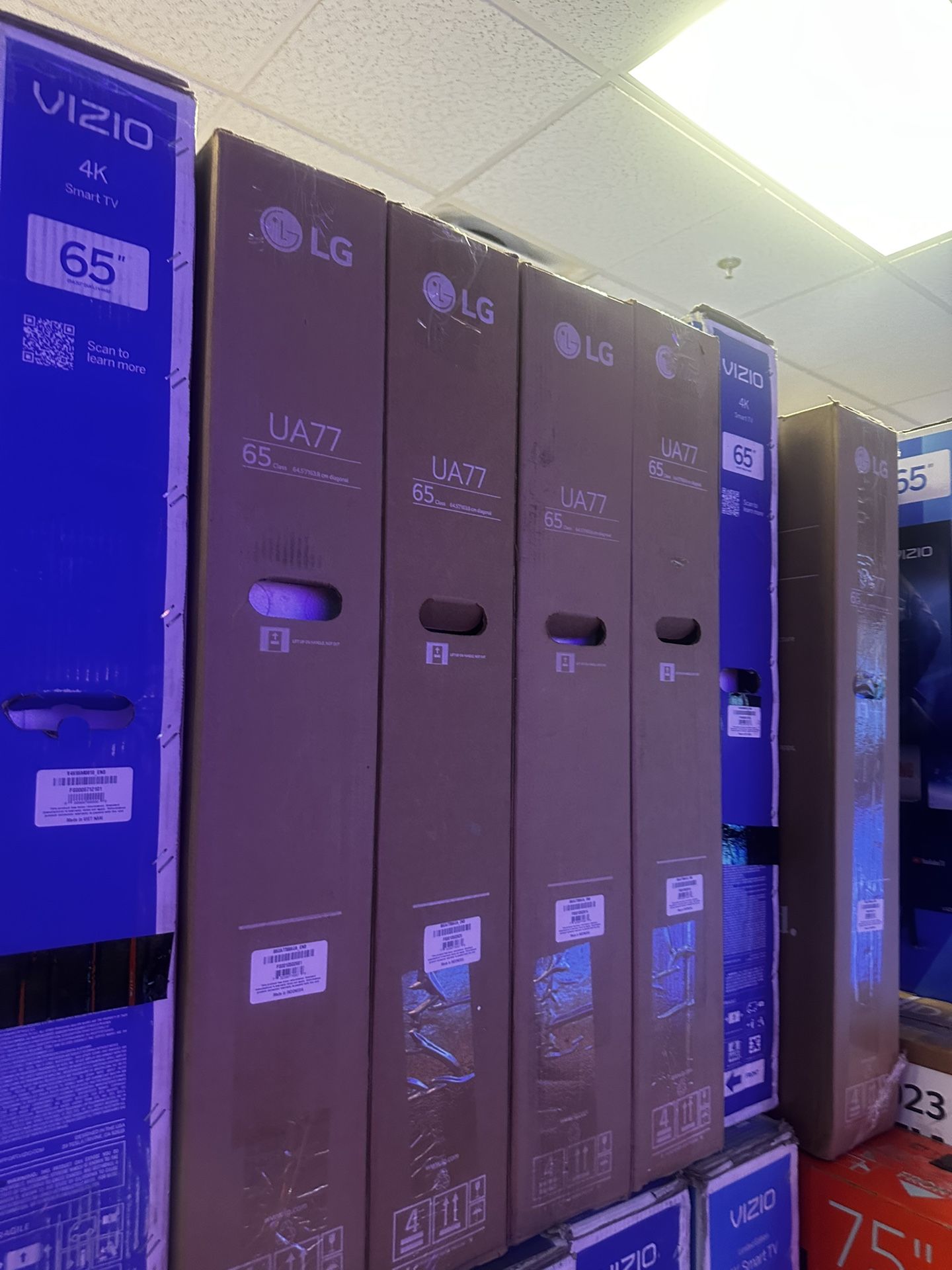 BLACK FRIDAY 65β LG 4K Smart TV