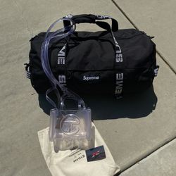 Supreme bag x Telfar Bag