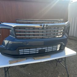 2025-2026 front bumper Chevy traverse Original parte cheque fotos