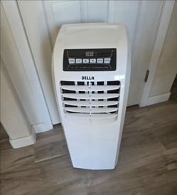 Della Portable Air Conditioner