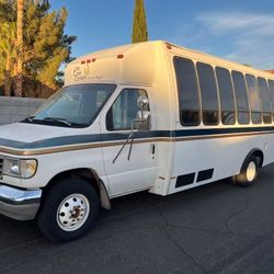 1993 Ford E-350