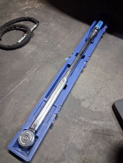 3/4 Torque Wrench 600 LB