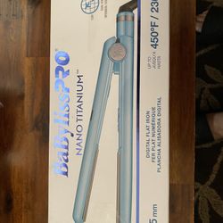 New Babybliss 1” Flat Iron 