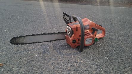 Husqvarna 137 Chainsaw for Sale in Portland OR OfferUp