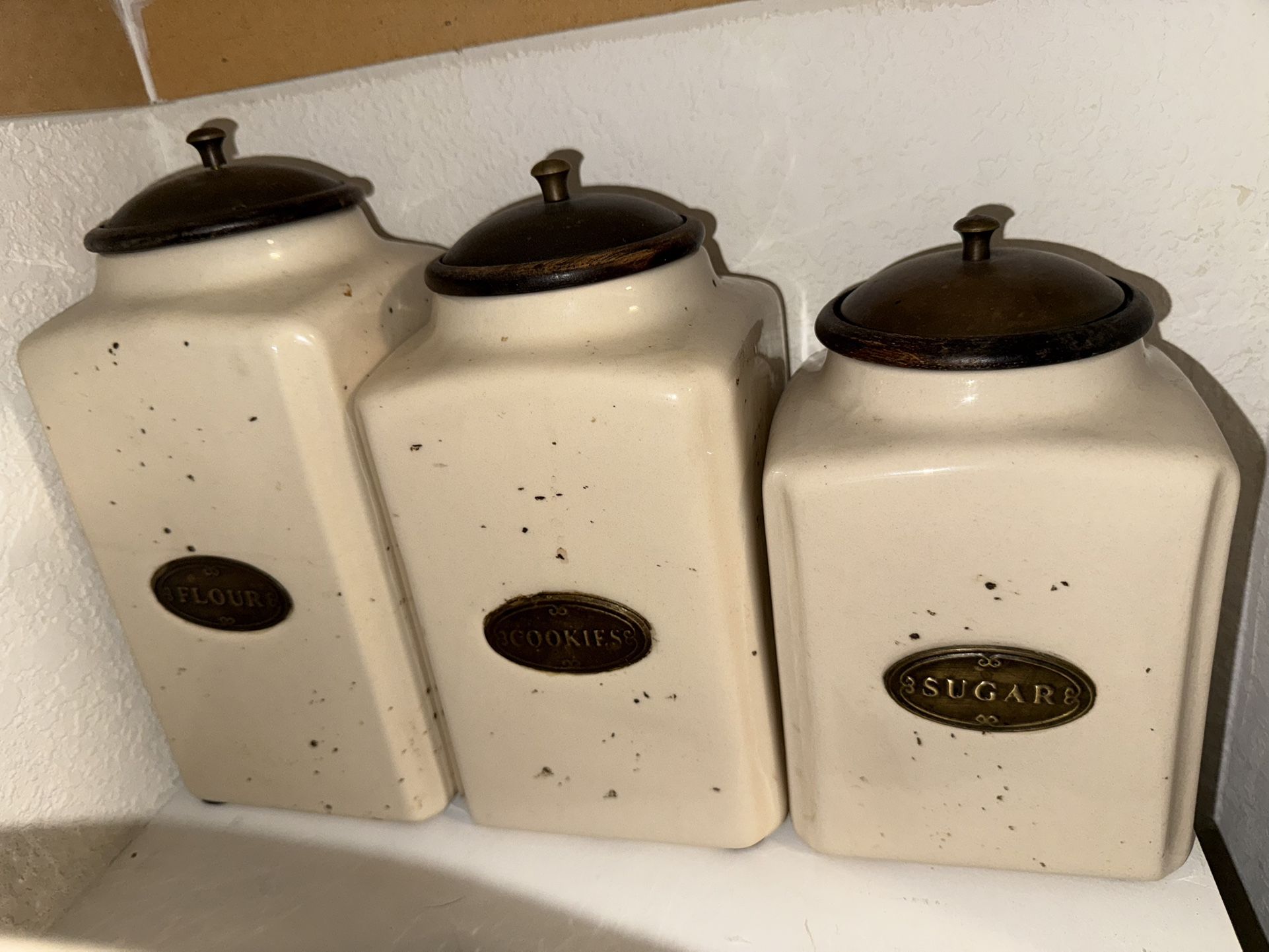 Food Containers