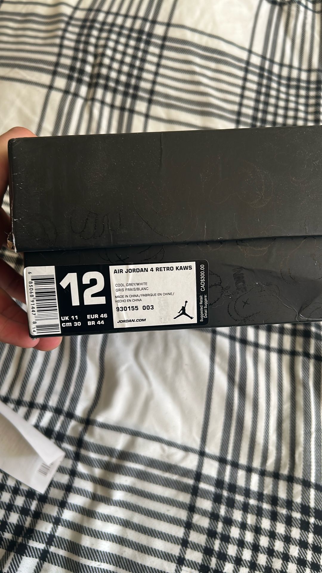 Jordan 4 Kaws