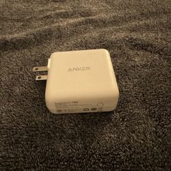 Anker 40W Fast Charger