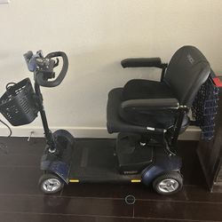 Pride Mobility Go Go Elite Traveller mobility scooter