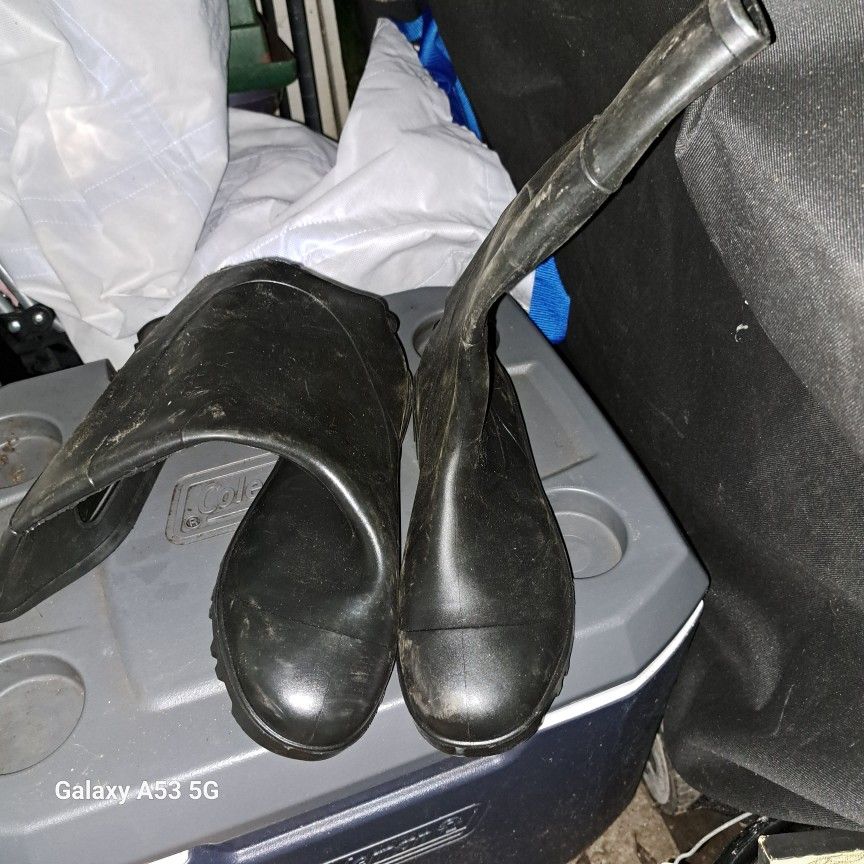 Muck Boots Size 9 Mens