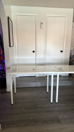 2 IKEA Linnmon tables with legs