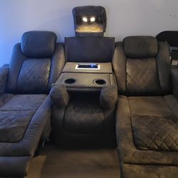 Ashley's Powered Recliner sofa w/ middle Power outlets