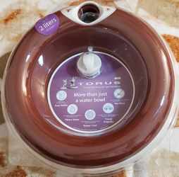 Torus 2-Liter (Maxi) Smart Filtered Pet Water Bowl