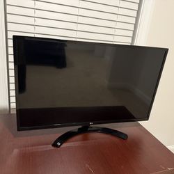 LG - 32” Full HD (1920 x 1080) IPS  Monitor 