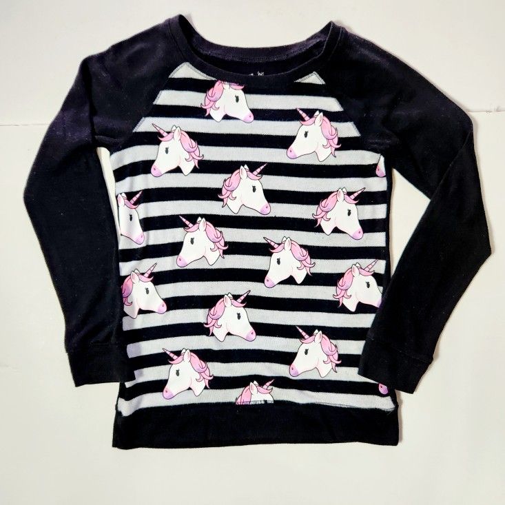 Justice Girl's Long sleeve Sweater Size: 8