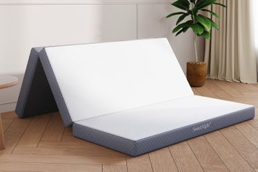 Foldable futon with platform