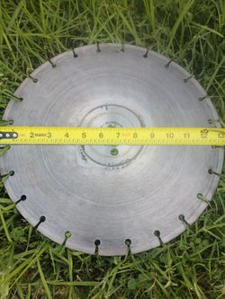 Concrete blade