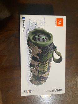 JBL charge6