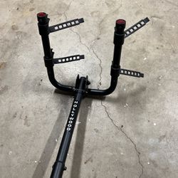Hollywood Bike Rack. Used for a 2011 Highlander.