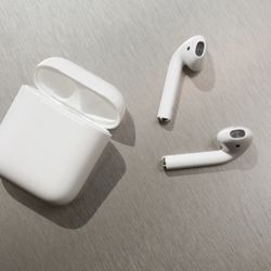 AirPods 