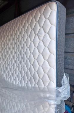 Brand New Queen 👑 Mattress available in stock.
