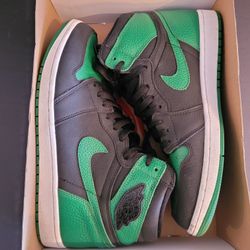 Jordan 1 Pine Green Size 11