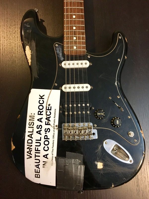 Fender Stratocaster Kurt Cobain Vandalism Strat
