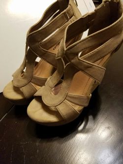 Cute Tan Wedge Heels For Sale