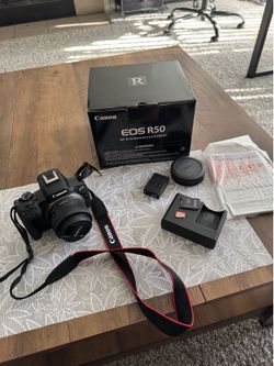 Canon R50